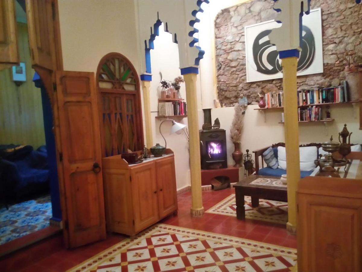 Hostal Gernika シェフシャウエン エクステリア 写真